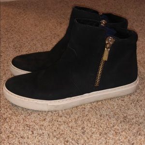 Kenneth Cole Sneakers